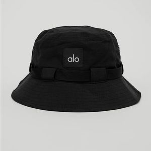 Alo Undeniable Bucket Hat NEW